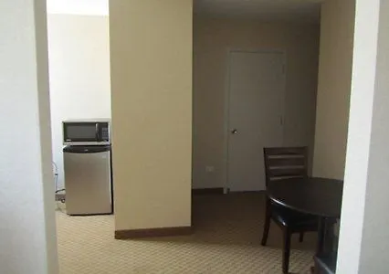 ** מלון New Lodge וויניפג קנדה