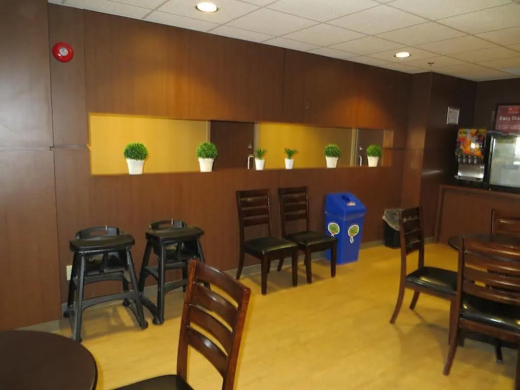 ** מלון New Lodge וויניפג קנדה